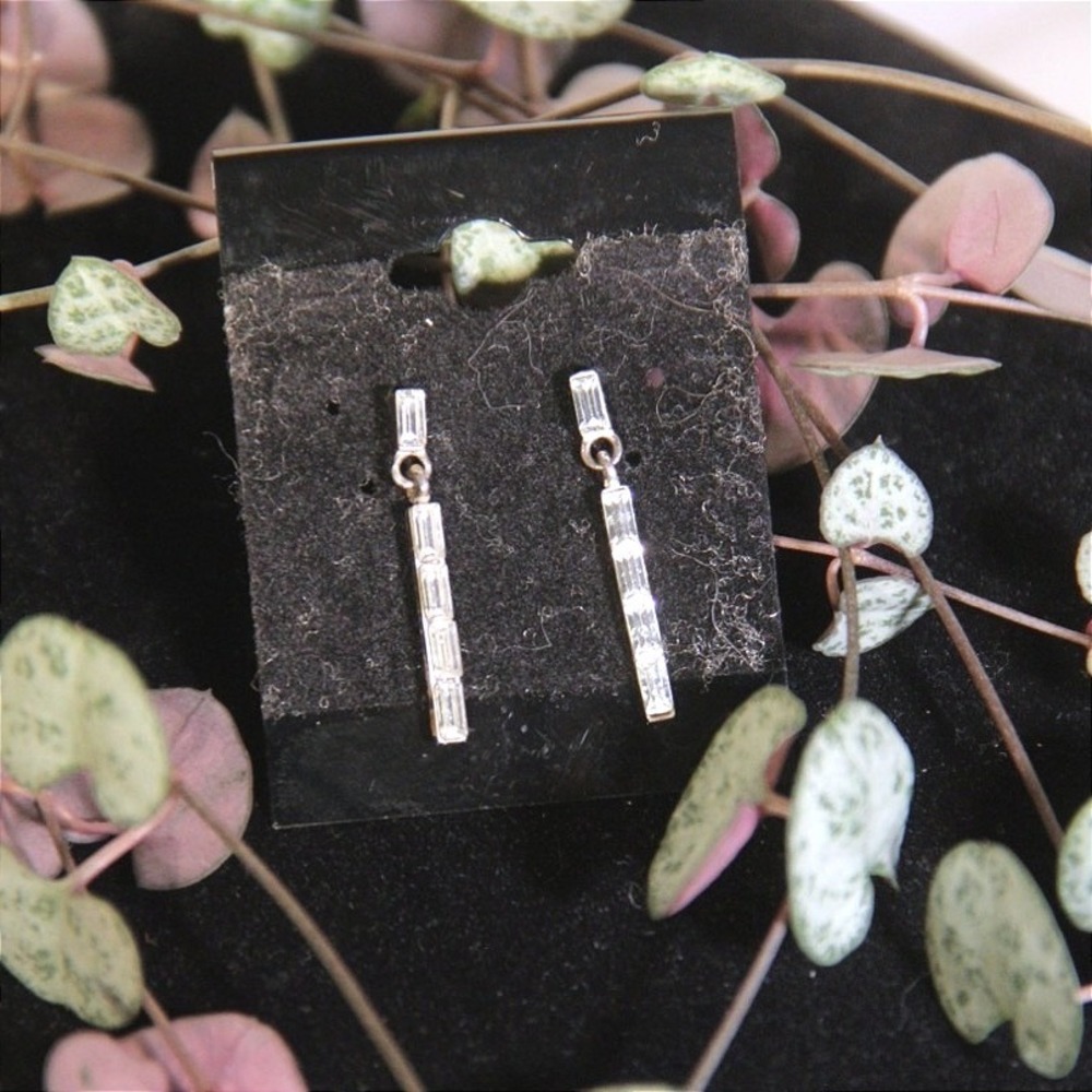 Sterling Silver Baguette Lab Created Stone Dangle Drop Earrings‎ 1 Inch Linear